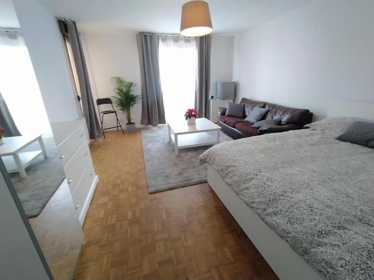 Chambres Dans Guest House A Lyon-Gare Part-Dieu 0*, Lyon France