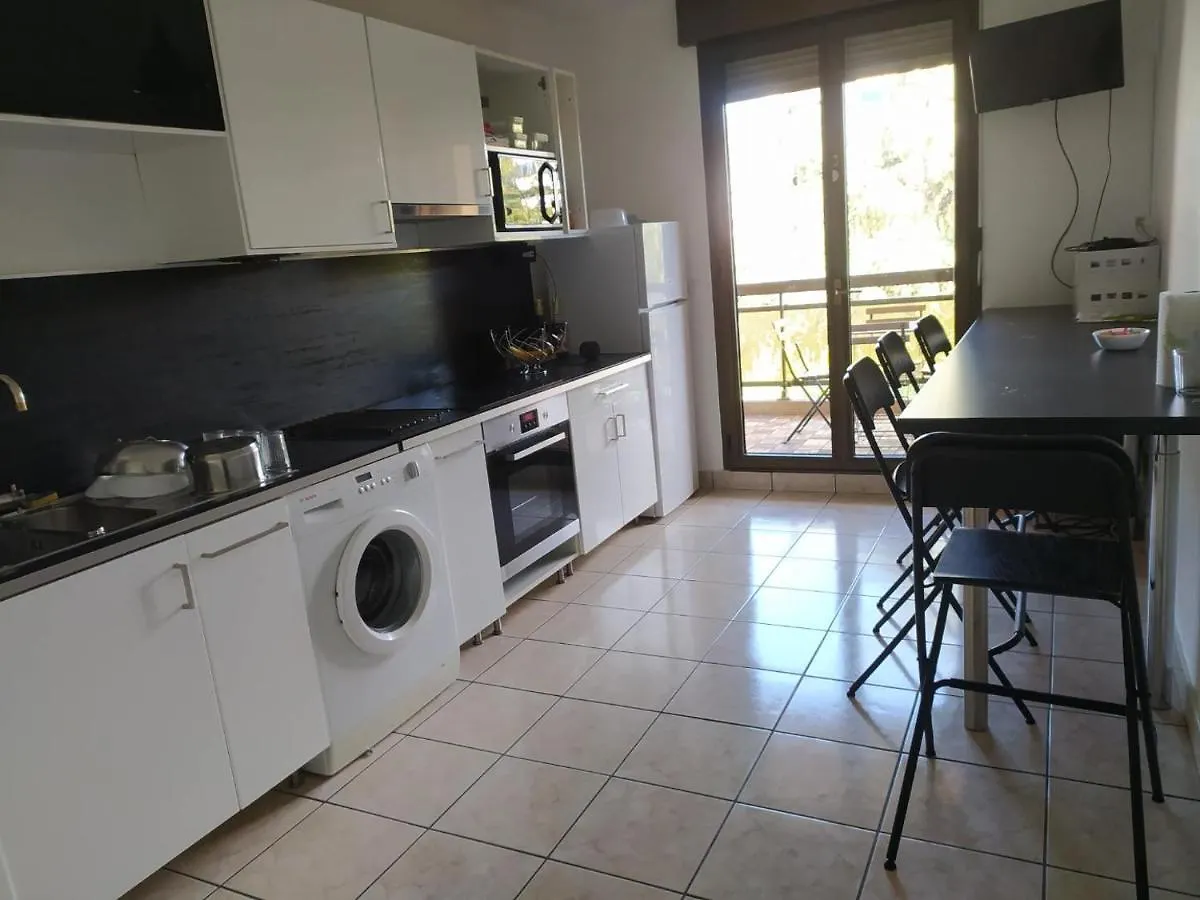 Chambres Dans Guest House A Lyon-Gare Part-Dieu Lyon